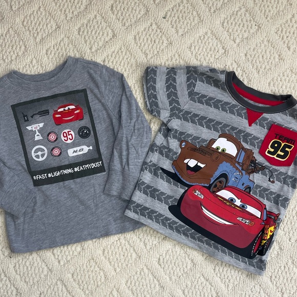 2 for $30 / 2T Lightning McQueen shirts - Picture 1 of 5
